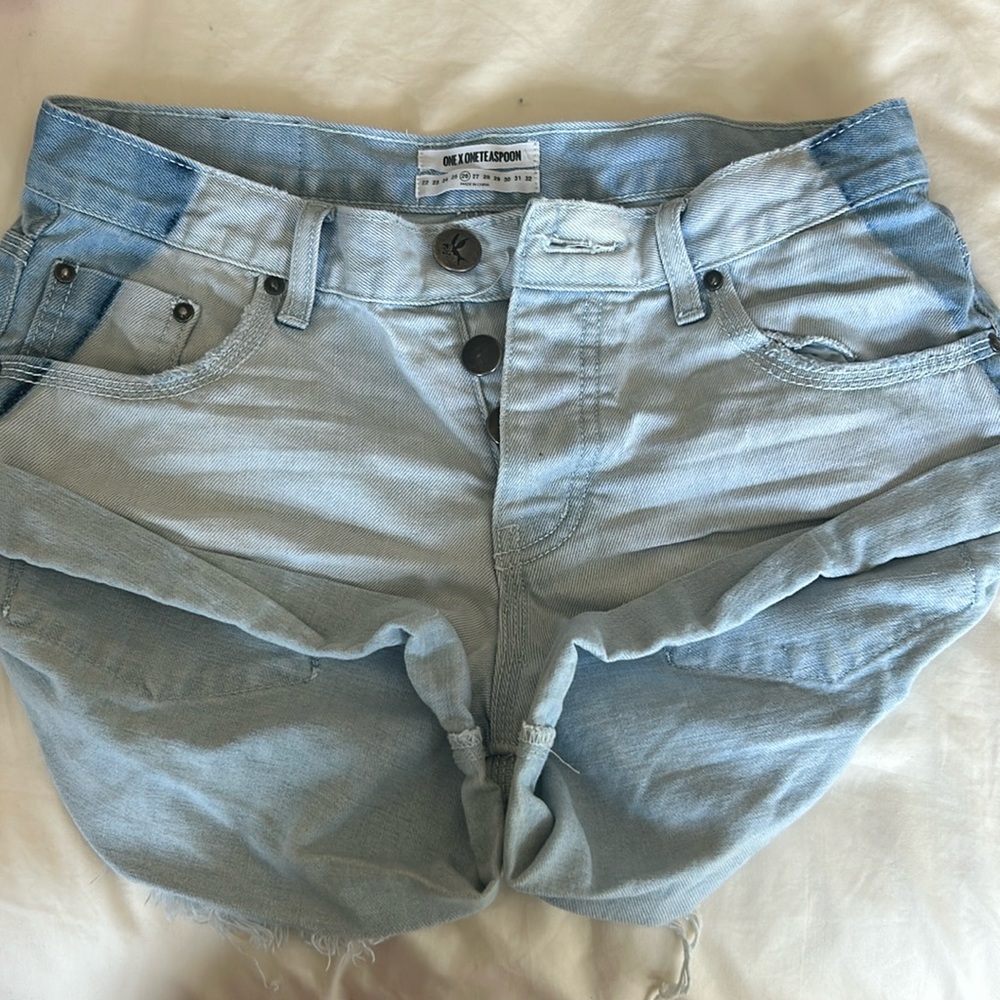 One X One Teaspoon Two Toned Bandit Jean Shorts